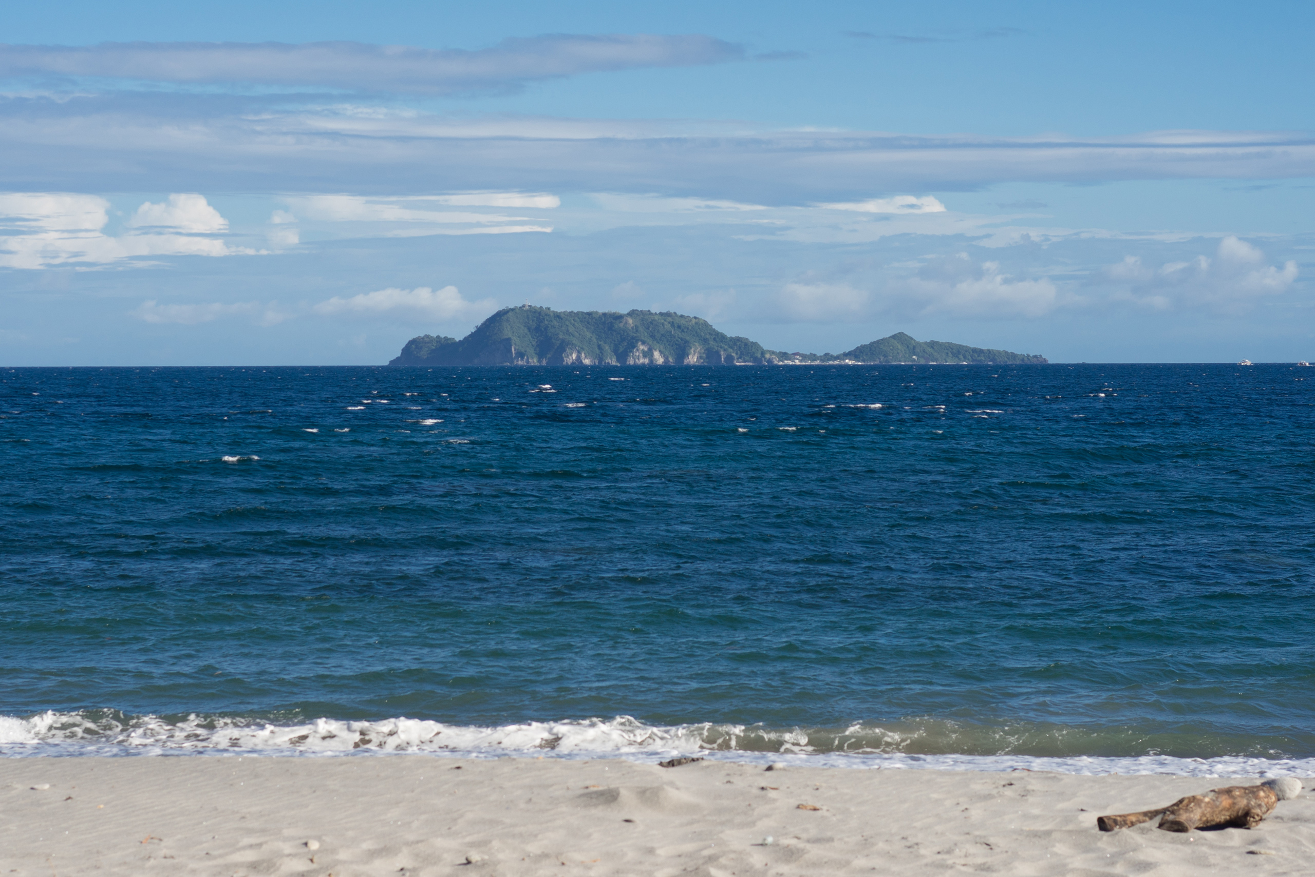 Apo Island seen from Malatapay